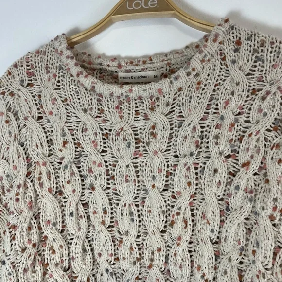 Moon & Madison Popcorn Chenille Knit Crew Neck Sweater - Picture 10 of 13